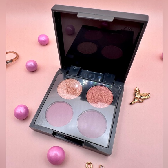 KAB COSMETICS Eyeshadow Quad in Plum Fairy New - Picture 3 of 5